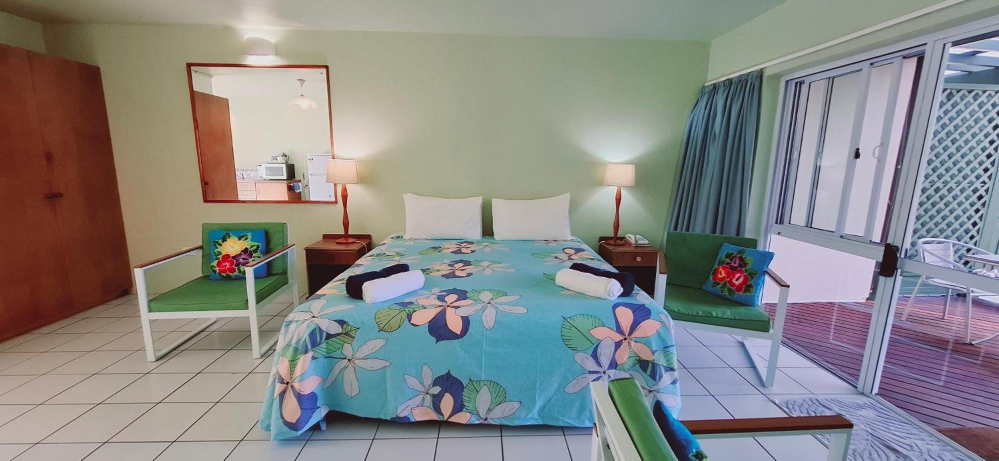 Avana Waterfront Apartments Rarotonga Exterior photo